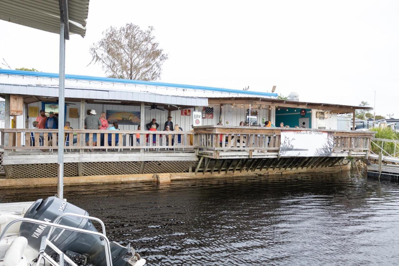 Steinhatchee River Inn And Marina 외부 사진