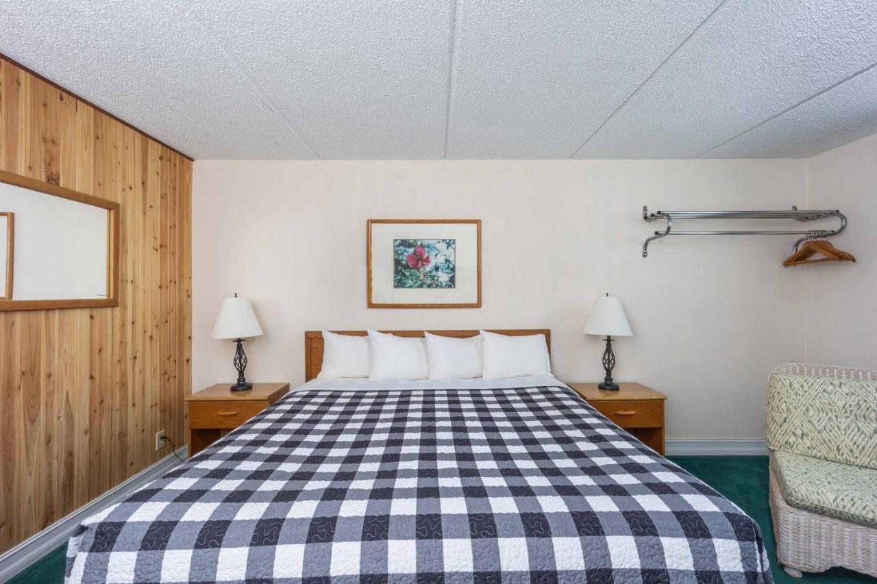Steinhatchee River Inn And Marina 외부 사진
