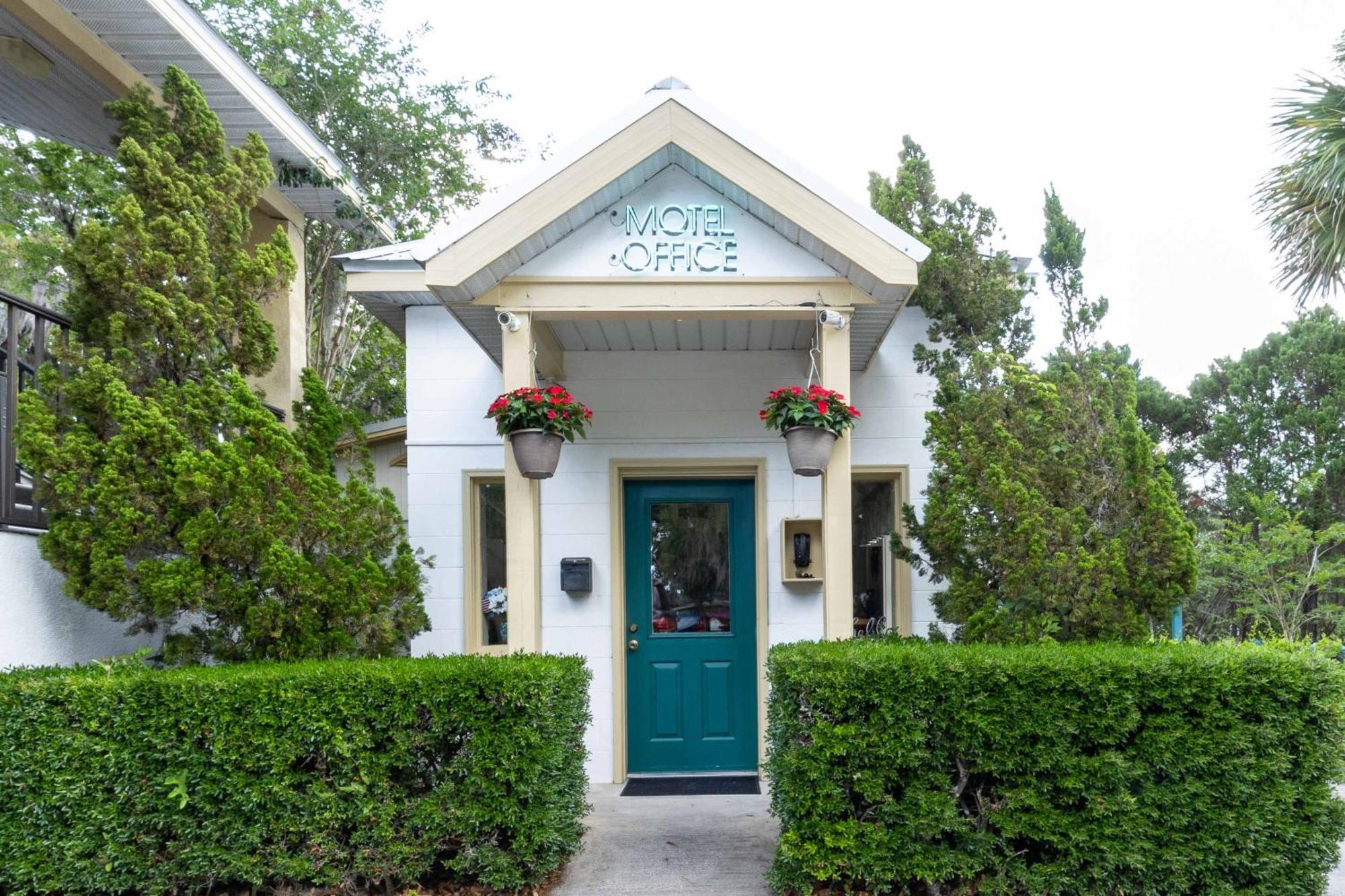 Steinhatchee River Inn And Marina 외부 사진
