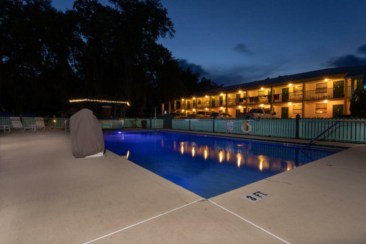 Steinhatchee River Inn And Marina 외부 사진
